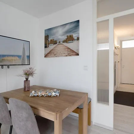 Apartment Haus Panorama Groemitzer Strandperle